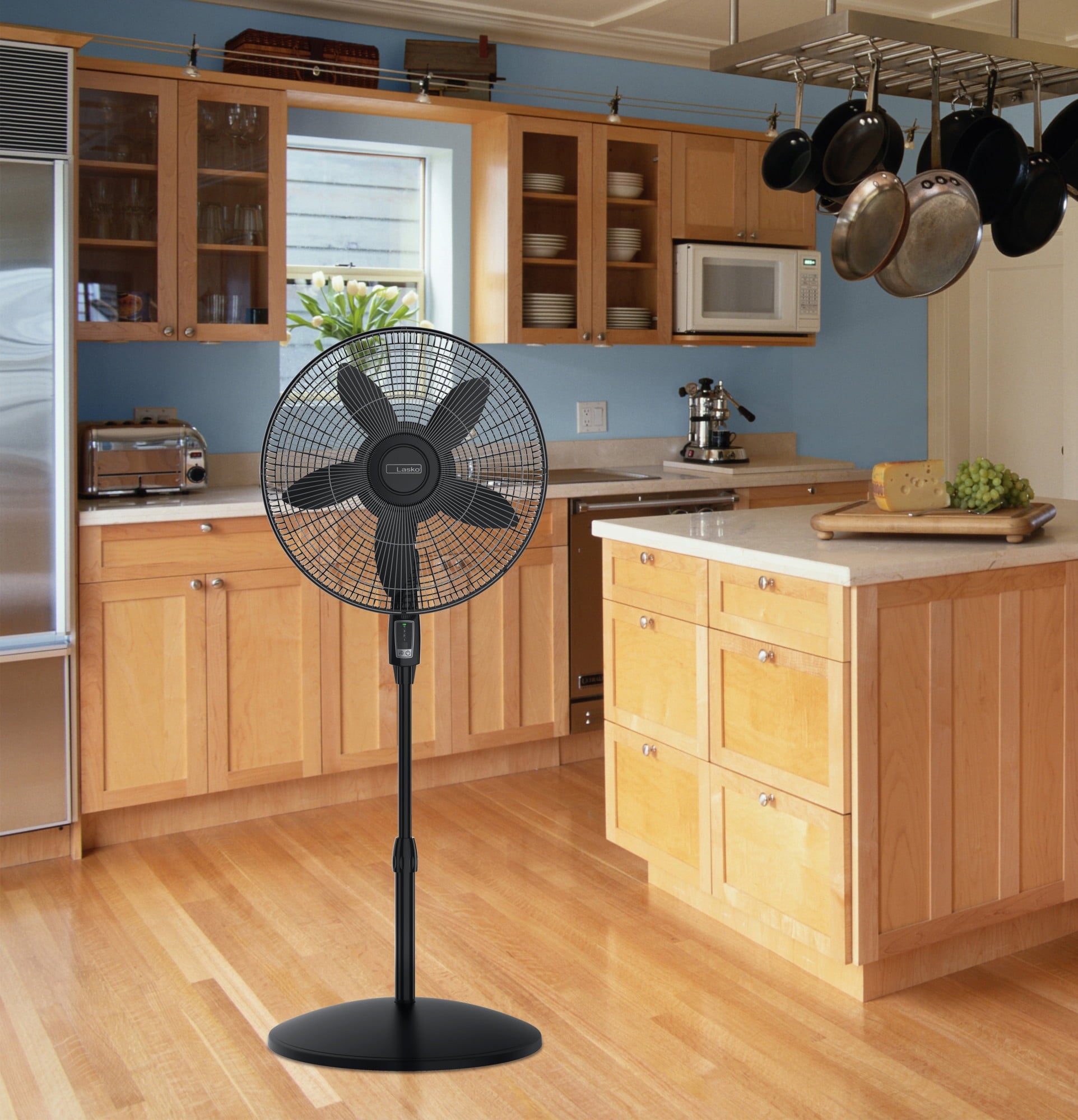 Lasko Cyclone Max 18", 23 ft/s High-Velocity Pedestal Fan, Remote, 53" H, Black, S18605, New