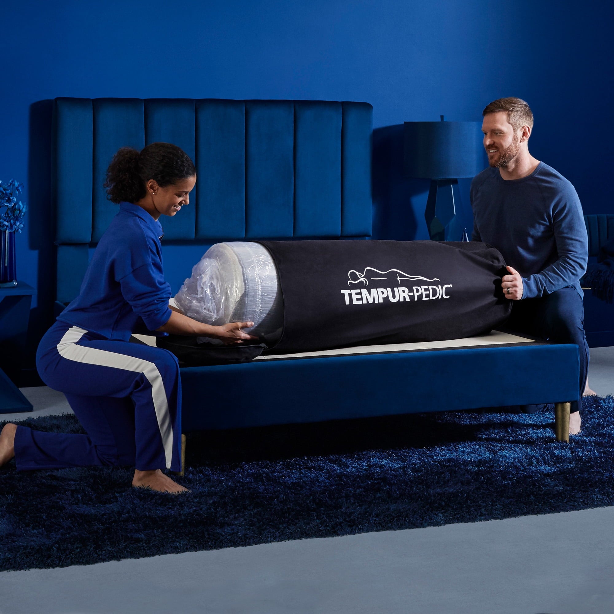 Tempur-Pedic Cloud Medium Memory Foam Bed in a Box, Queen Size