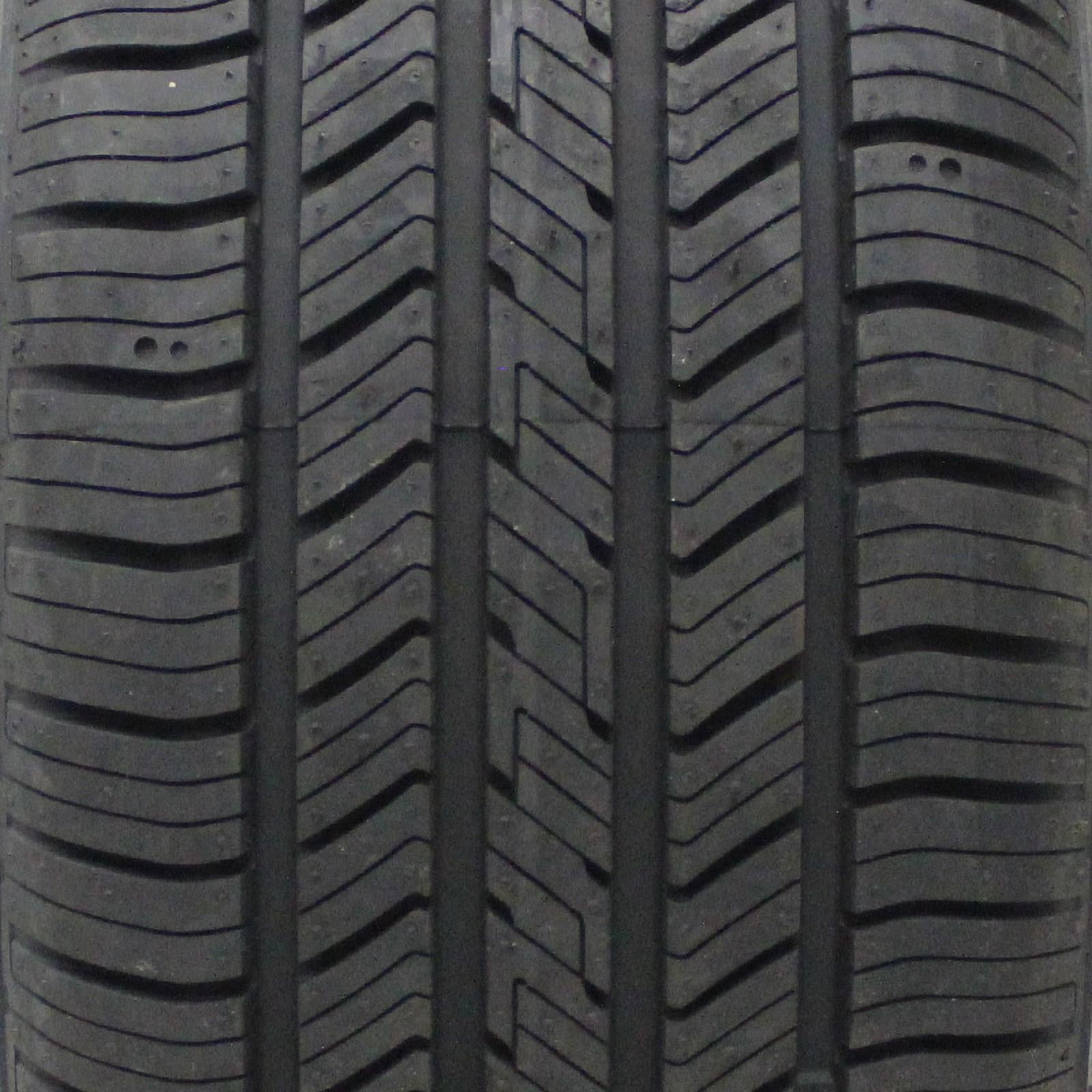 Hankook Kinergy ST 215/70-14 96 T Tire