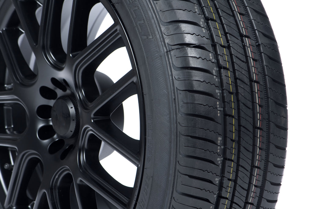 Vercelli Strada 1 All-Season Tire - 255/50R20 109V