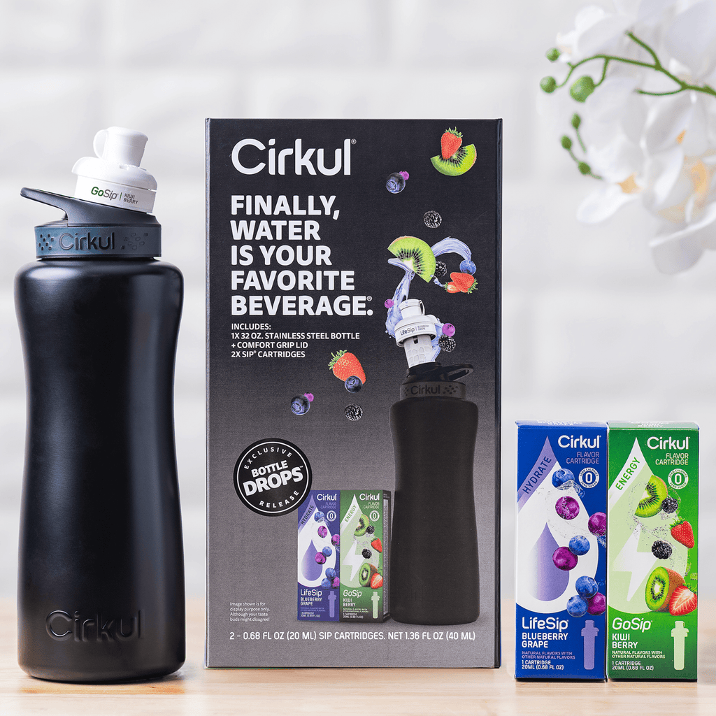 Cirkul 32oz Rose Gold Stainless Steel Water Bottle Starter Kit with Rose Gold Lid and 2 Flavor Cartridges (Strawberry & Passion Fruit Dragon Fruit)