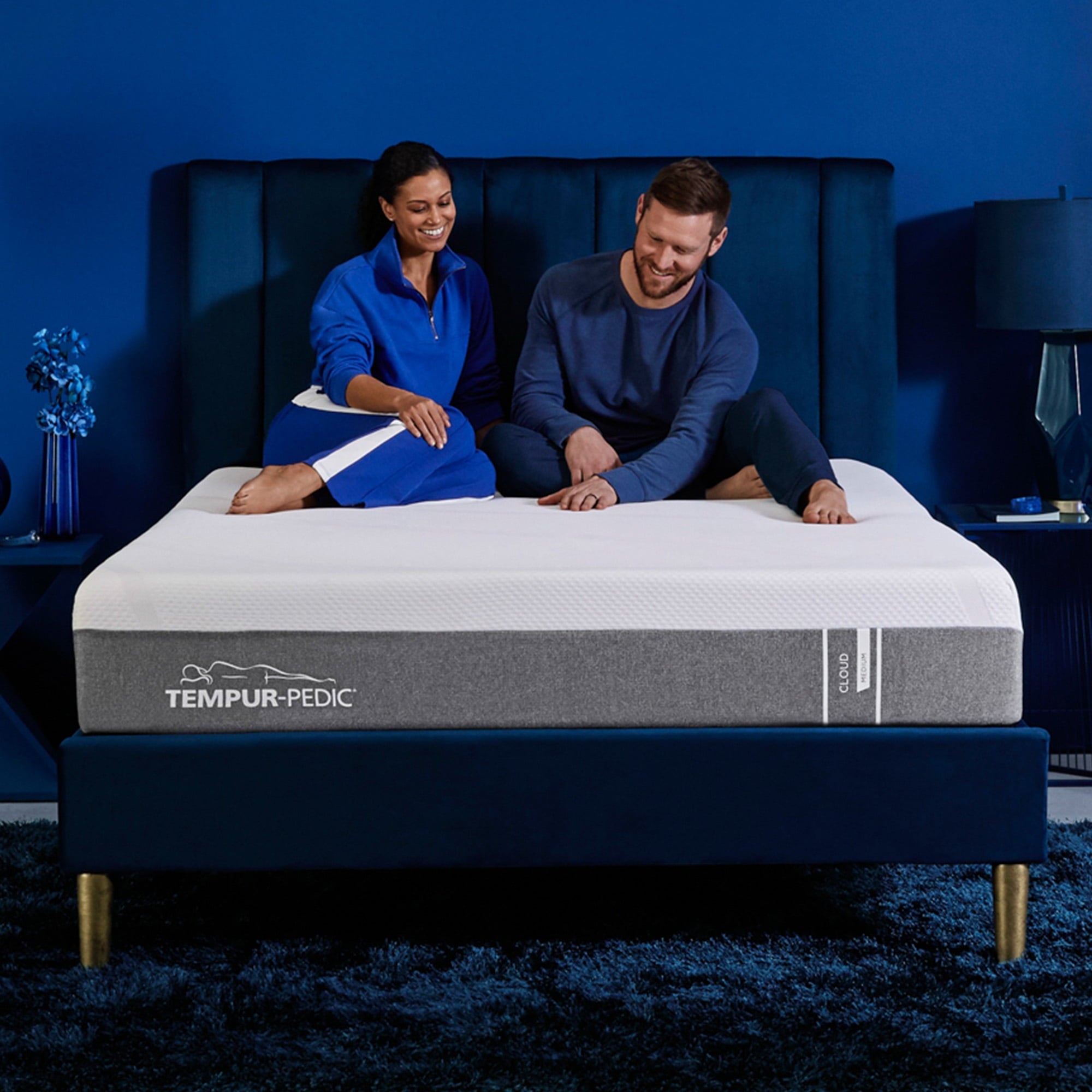 Tempur-Pedic Cloud Medium Memory Foam Bed in a Box, Queen Size