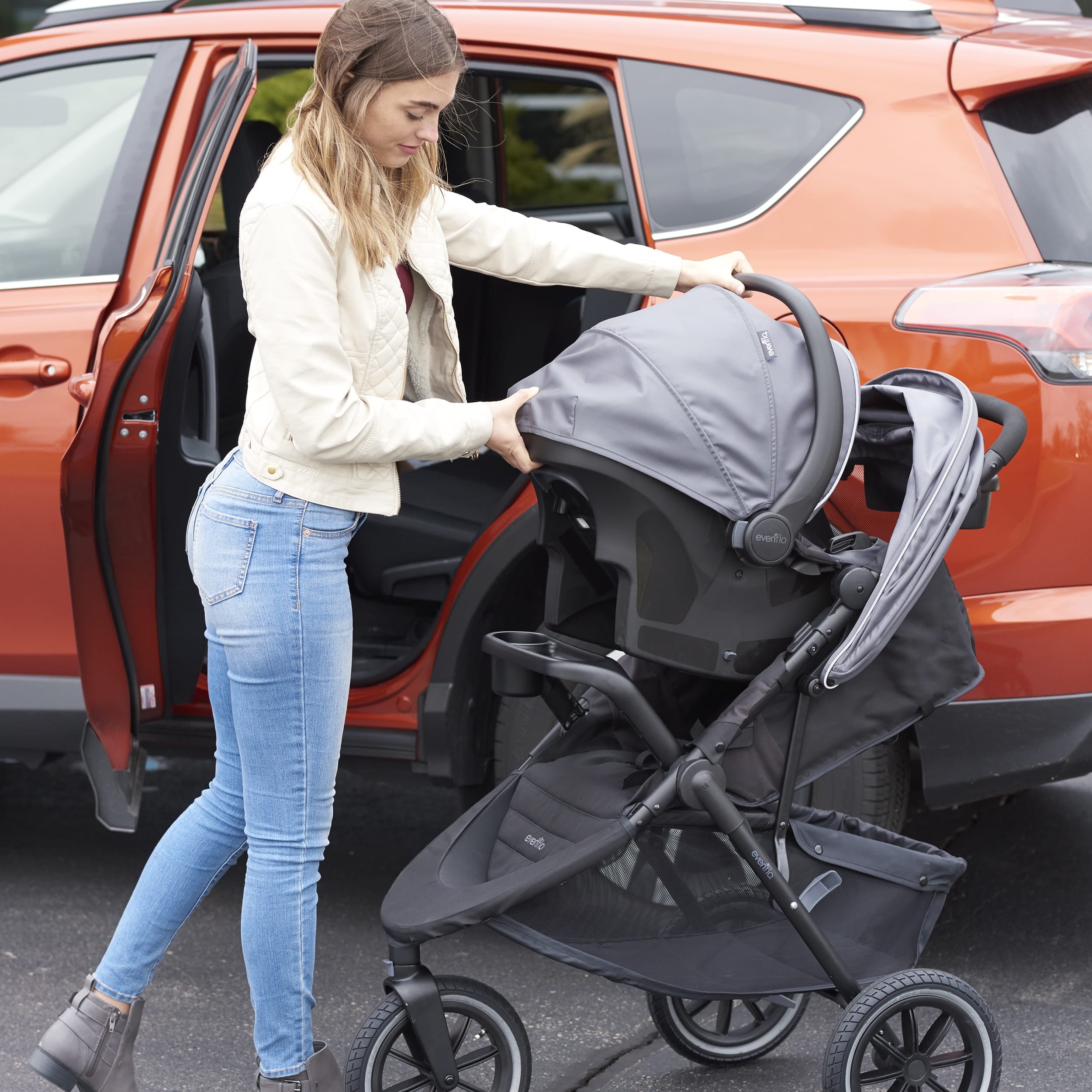 Folio3 Stroll & Jog Travel System with LiteMax Infant Car Seat (Avenue Gray)