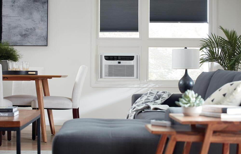 Frigidaire&nbsp;8,000 BTU Window-Mounted Room Air Conditioner