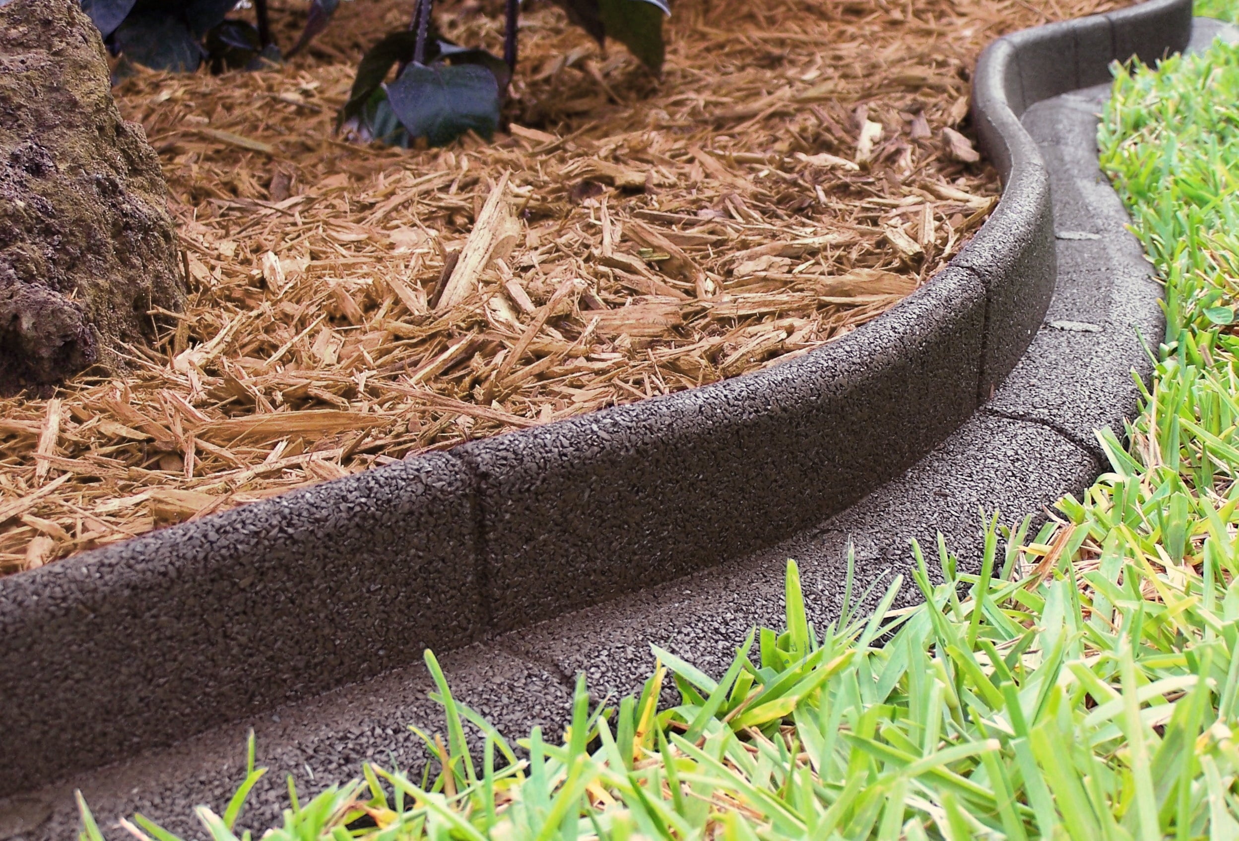 Eco Border 3" x 48" Black Rubber No Dig Landscape Garden Border Edging (Pack 6)