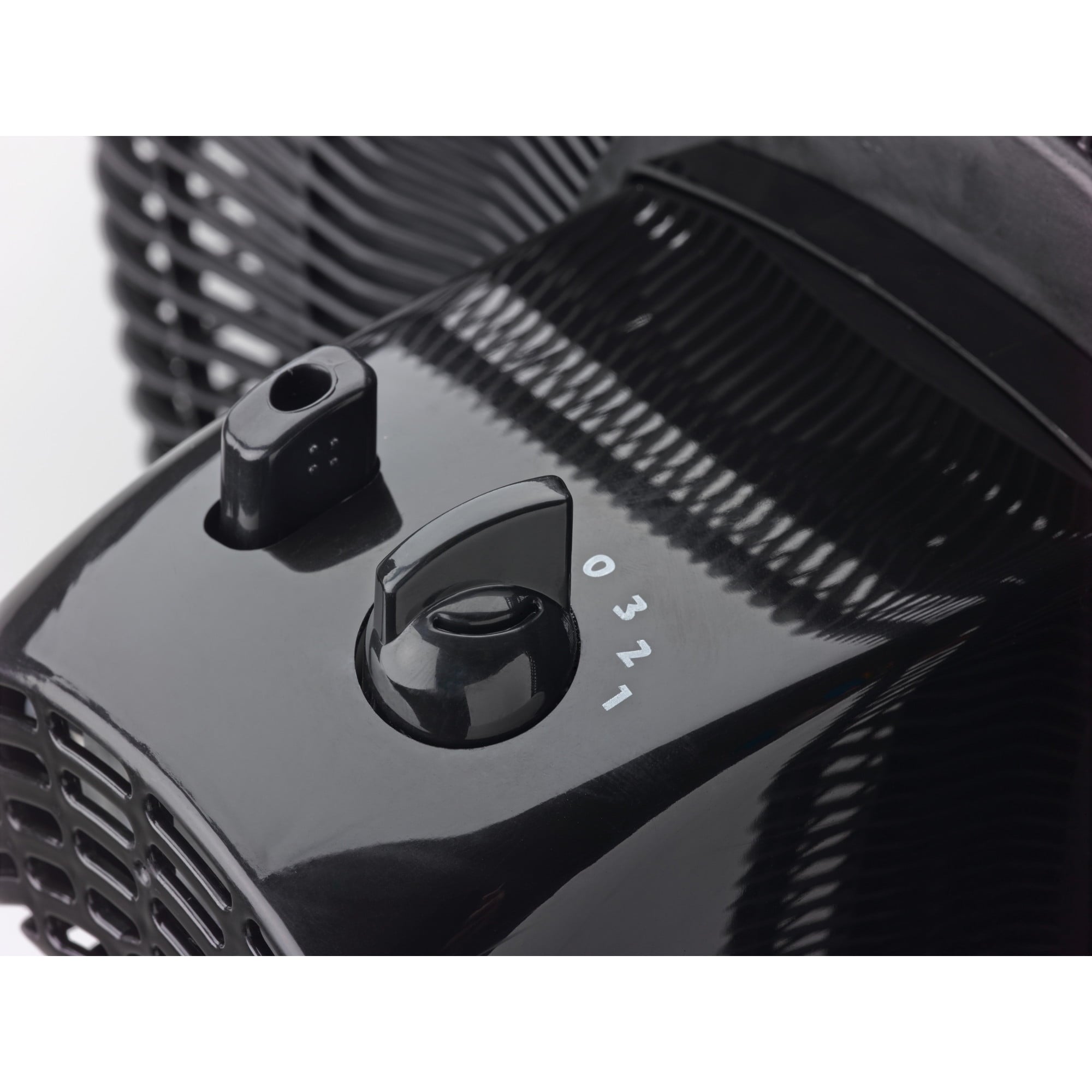 Lasko 16" Oscillating Adjustable Pedestal Fan with 3-Speeds, 47" H, Black, S16500, New
