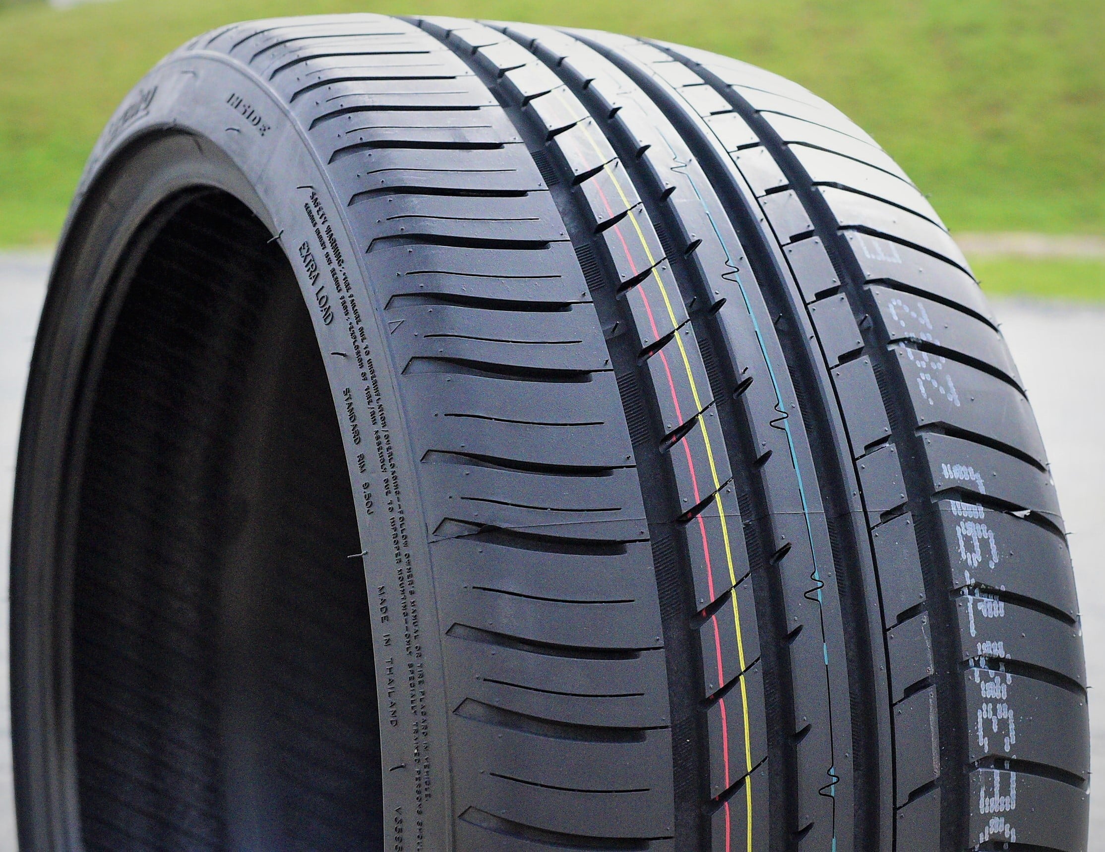 Cosmo MuchoMacho 235/40ZR19 235/40R19 96Y XL A/S High Performance Tire