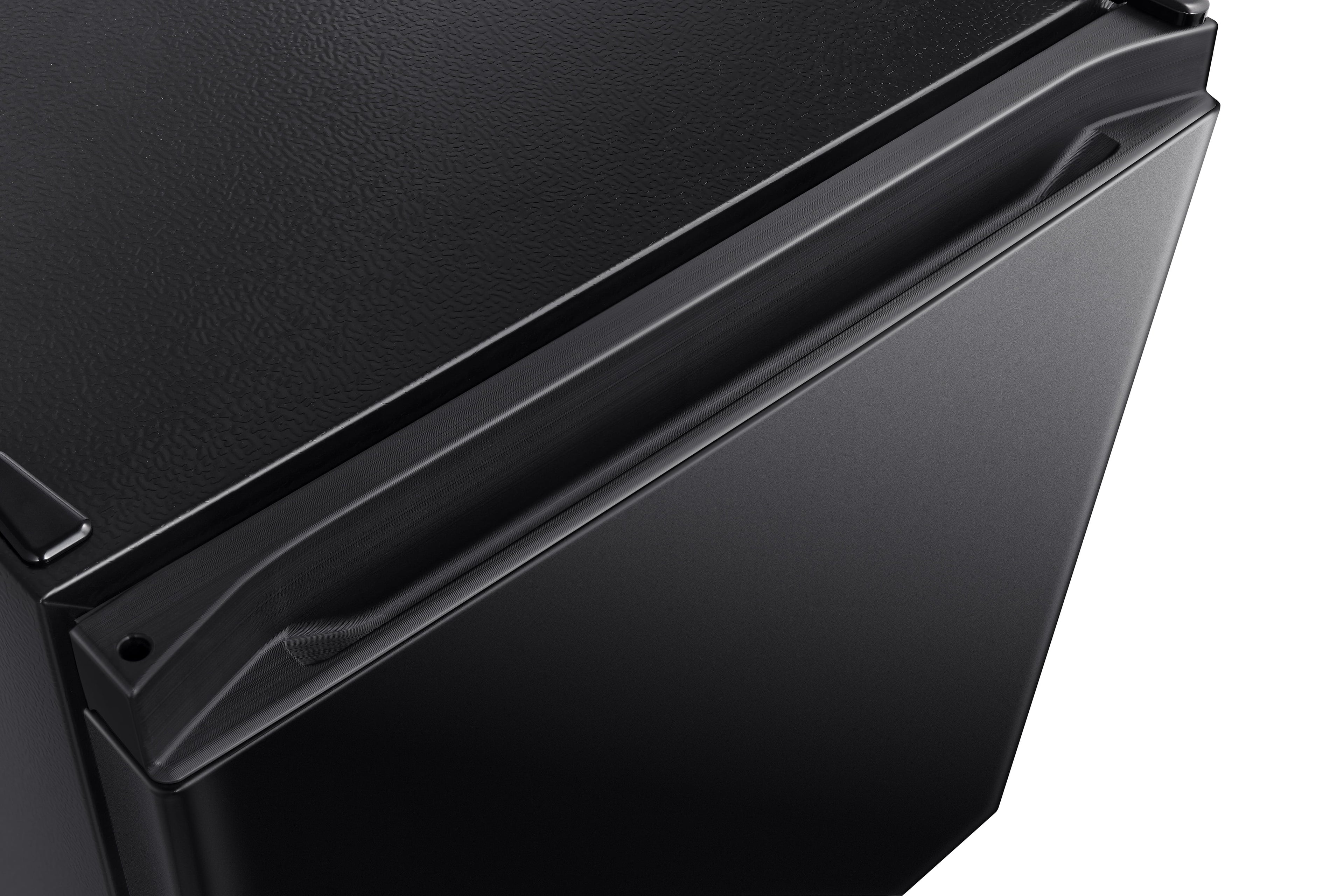 Hisense 1.6 Cu. ft. Single Door Mini Fridge, Black, 17.5" Width