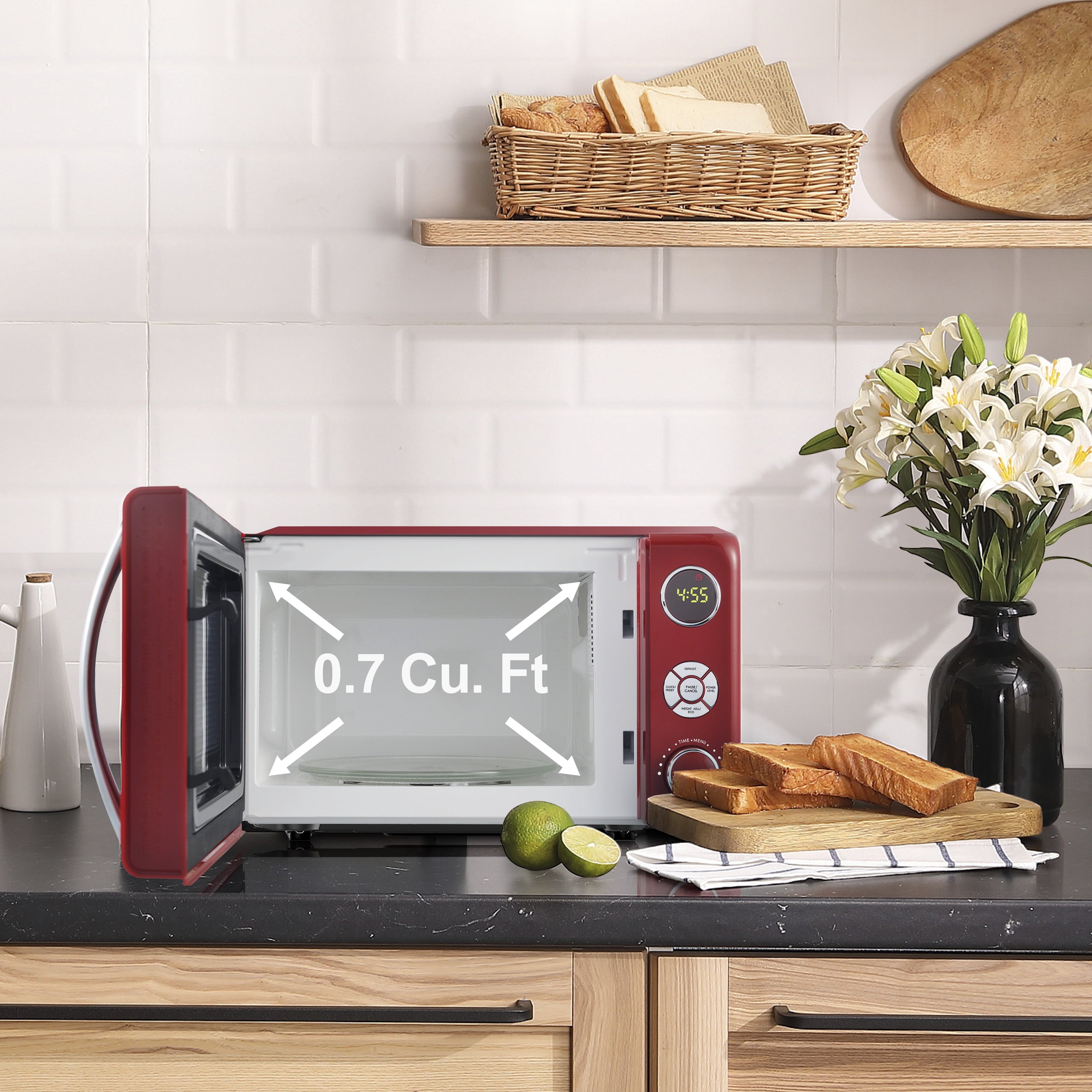Galanz 0.7 Cu. ft. Retro Countertop Microwave Oven, 700 Watts, Cream Color