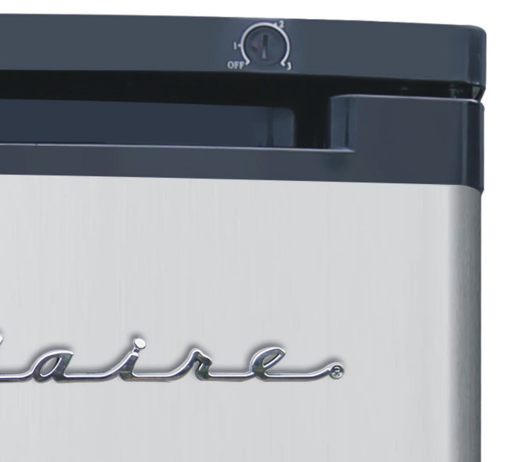 Frigidaire 6.5 Cu. ft. Retro Upright Freezer, Platinum Silver
