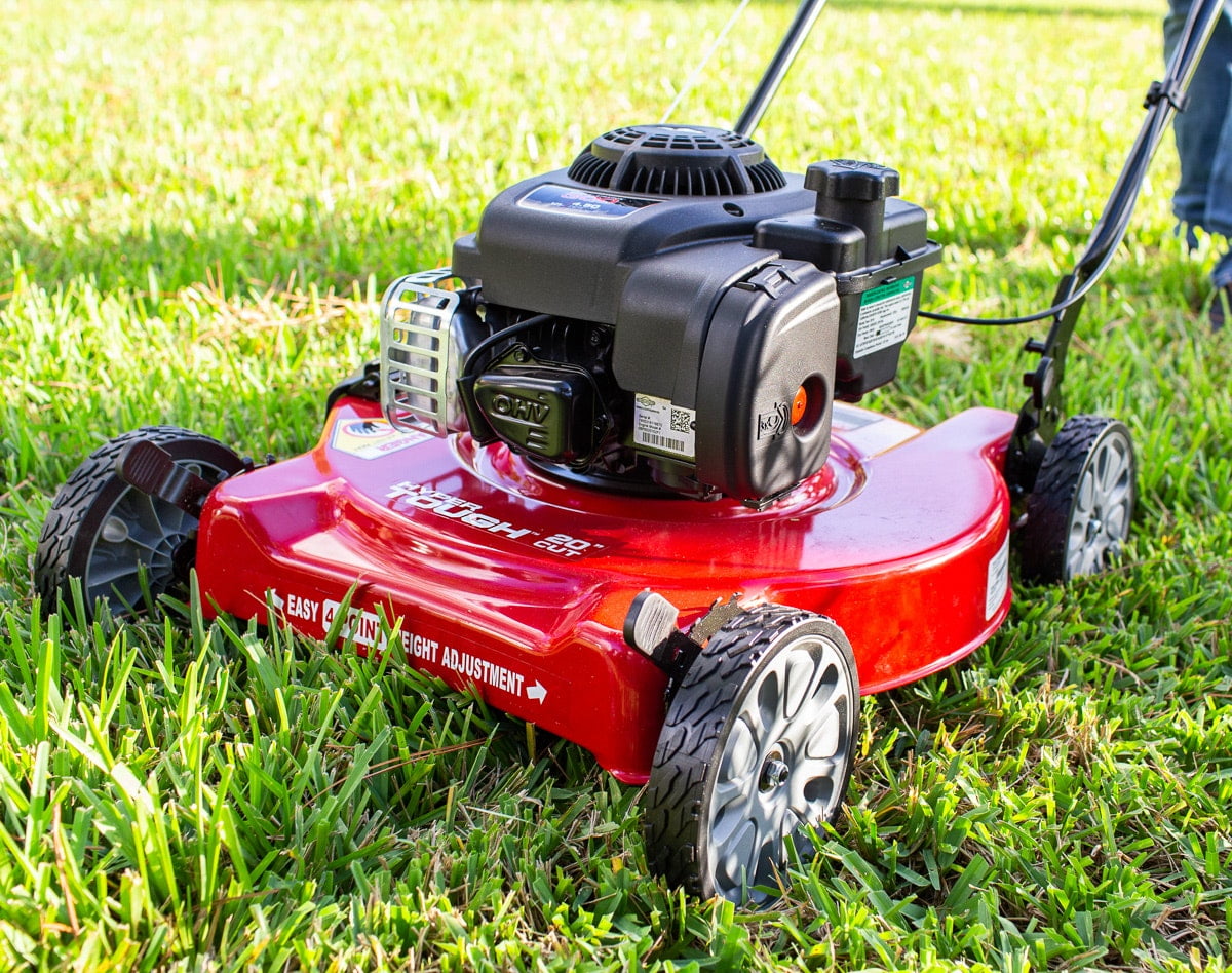 Hyper Tough 20-inch 125cc Gas Push Mower with Briggs & Stratton Engine