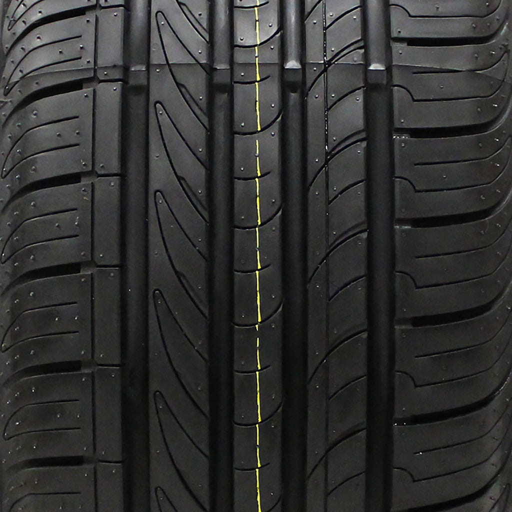 Sceptor 4XS All-Season P225/55R18 97V Passenger Tire