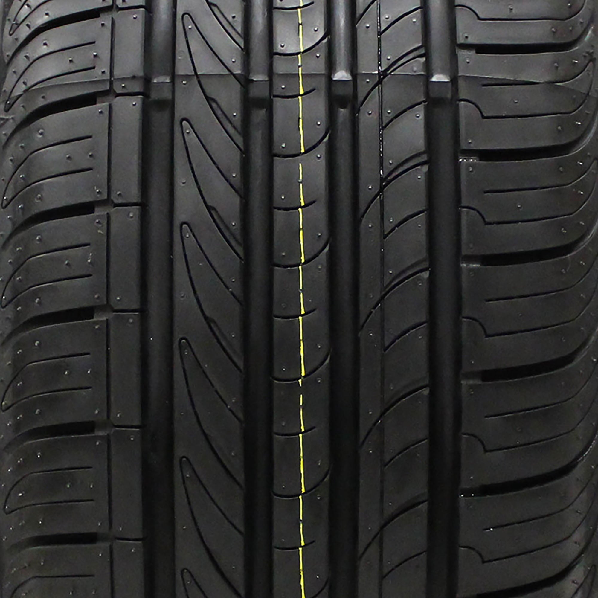 Sceptor 4XS All-Season P225/55R18 97V Passenger Tire